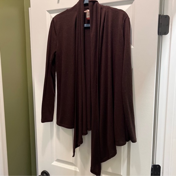 3/$19 No Boundaries waterfall open front cardigan top - Picture 5 of 11